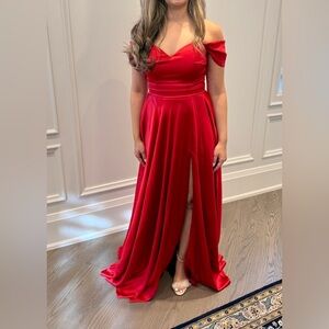 Red Silk Long Dress - Size US 6 / UK 8 (Worn Once
